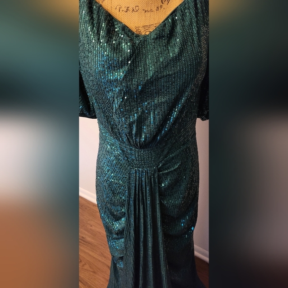 Green Sequin Gown - Picture 2 of 5